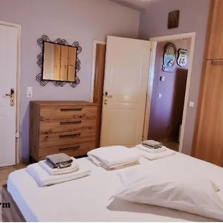 Rontaki Farm Apartment *